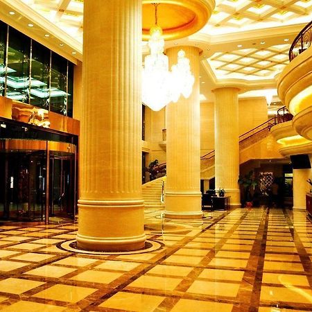 Jinwangjiao International Hotel - Наньнин Экстерьер фото